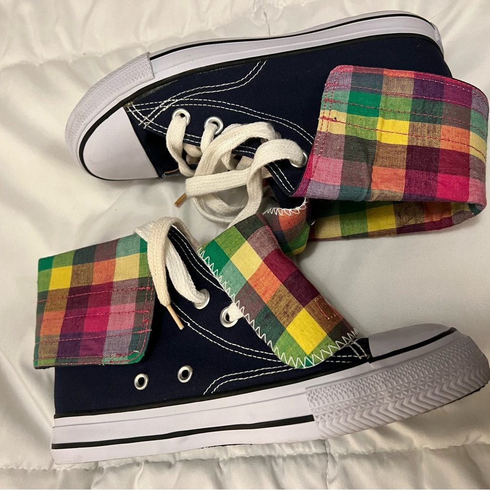 Never Worn Navy Airwalk Sneakers